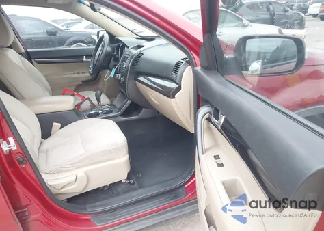 2011 Kia Sorento Lx из США, поврежденный, VIN 5XYKT3A12BG046158